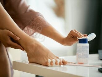 cleaner-pour-les-ongles