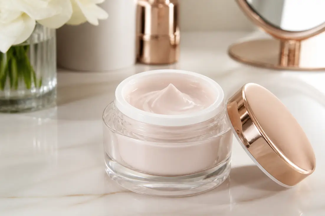 Quelle crème buste raffermissante choisir pour votre peau ?